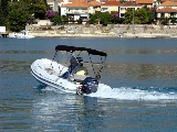 Spead boat for rent in Trogir